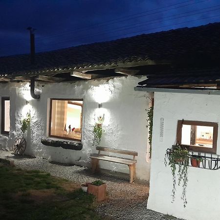 Serendipity Cottage Palamarza Esterno foto