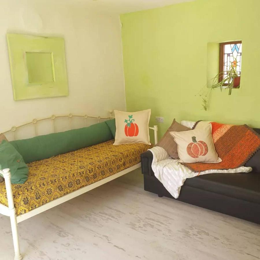 Serendipity Cottage Palamarza Esterno foto